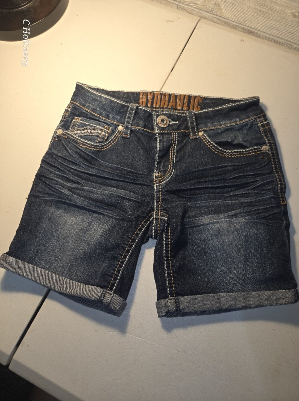 Hydraulic Lola Jean Demim shorts 7/8 Dark Wash Cuffed Bling Bermuda
